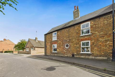 4 bedroom house for sale - West Street, Peterborough PE6