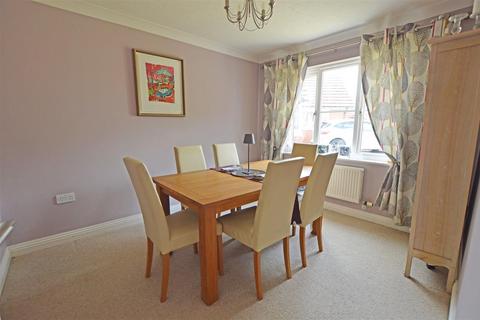 4 bedroom detached house for sale, Foreman Way, Peterborough PE6