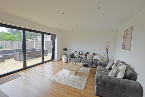 5 bedroom house for sale, Dowsdale Bank, Spalding PE12