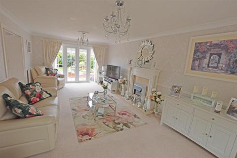 4 bedroom detached house for sale, Quaker Lane, Spalding PE11