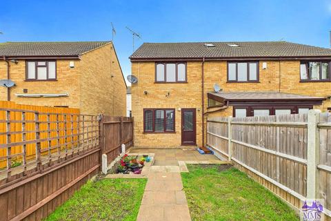 2 bedroom end of terrace house for sale, Reed Street, Cliffe