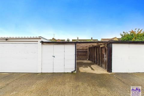 2 bedroom end of terrace house for sale, Reed Street, Cliffe