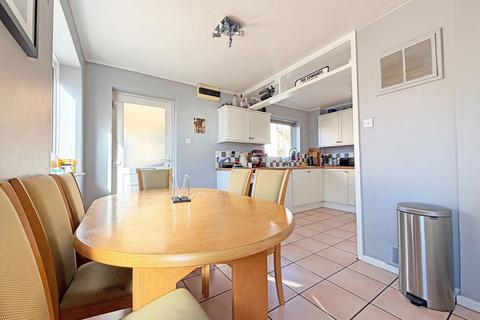 9 Kemsley Road, Earls Colne, Colchester, CO6 2NU