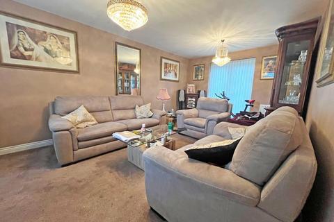 4 bedroom house for sale, Skye Close, Peterborough PE2