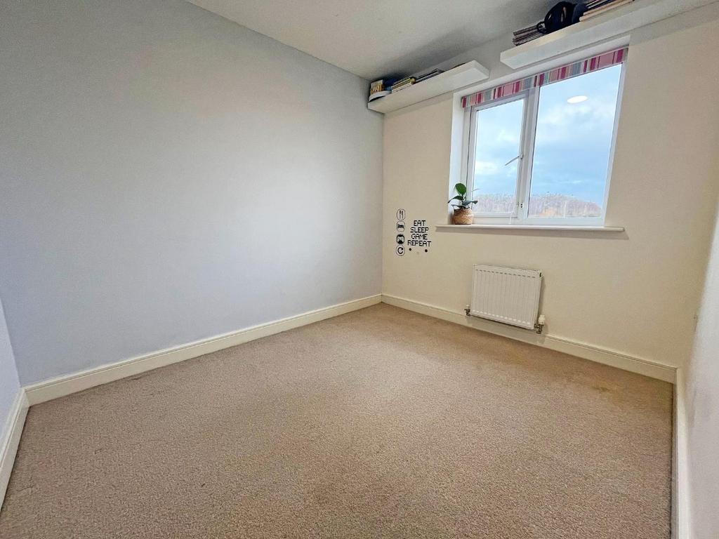 Bedroom 4.jpg