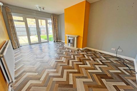2 Morpeth Close, Orton Longueville, Peterborough, PE2 7AP