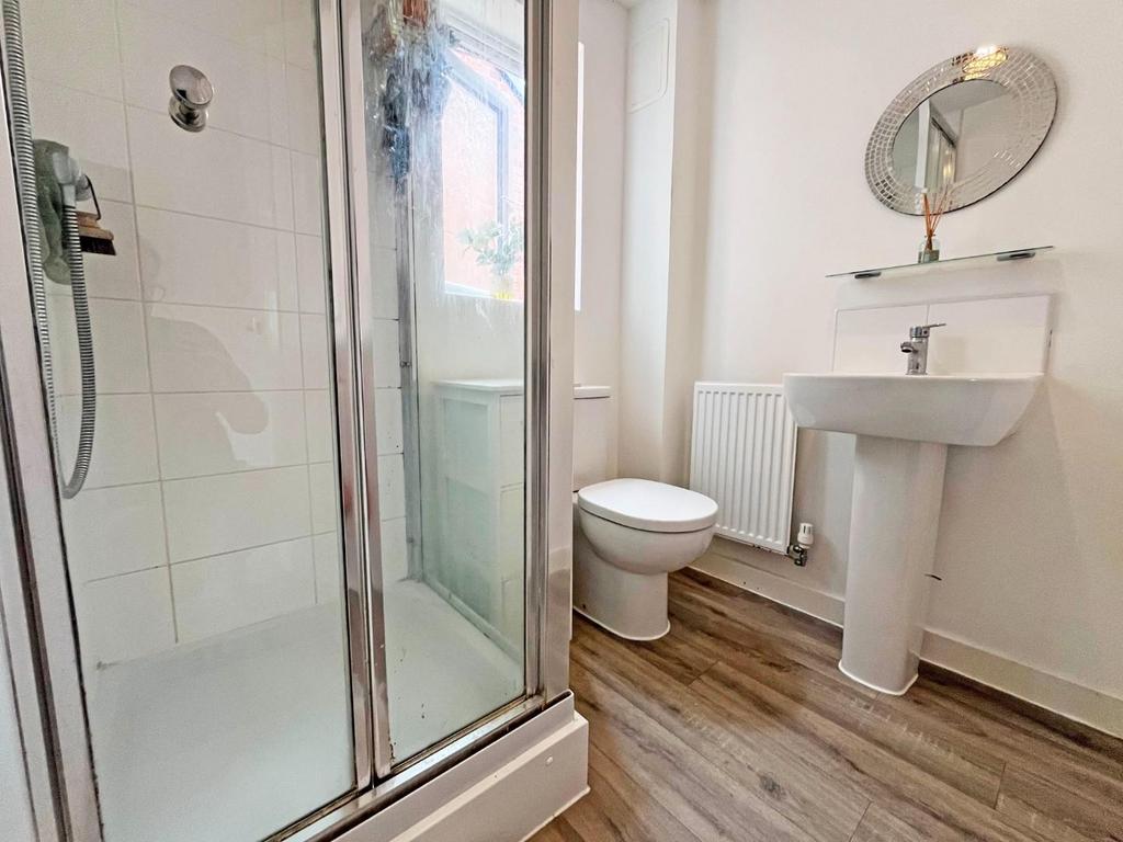 En Suite.jpg