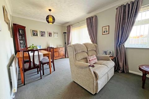 3 bedroom semi-detached house for sale, Nansicles Road, Peterborough PE2