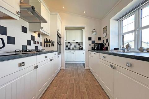 2 bedroom park home for sale, Marina Terrace, Peterborough PE8