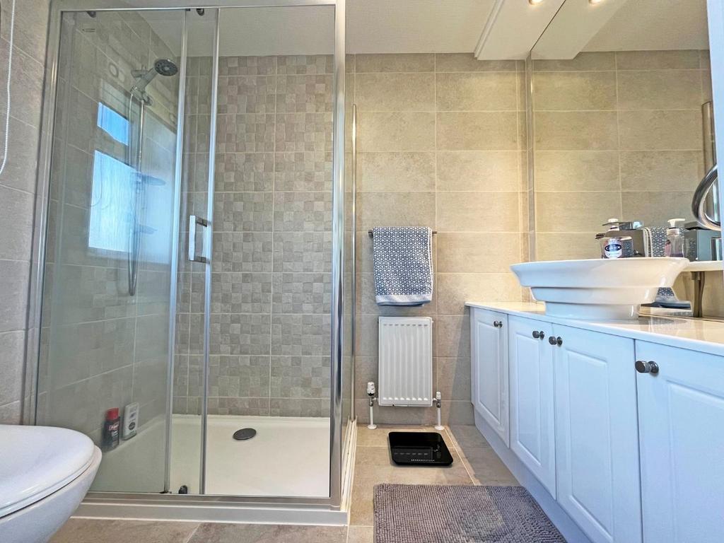 En Suite.jpg