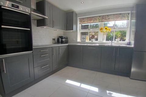 44 Dexter Way, Warmington, Peterborough, PE8 6WH