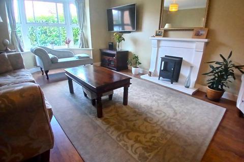 44 Dexter Way, Warmington, Peterborough, PE8 6WH