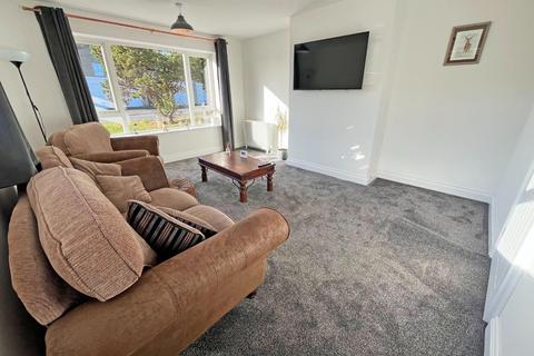 3 bedroom detached bungalow for sale, Gannocks Close, Peterborough PE2