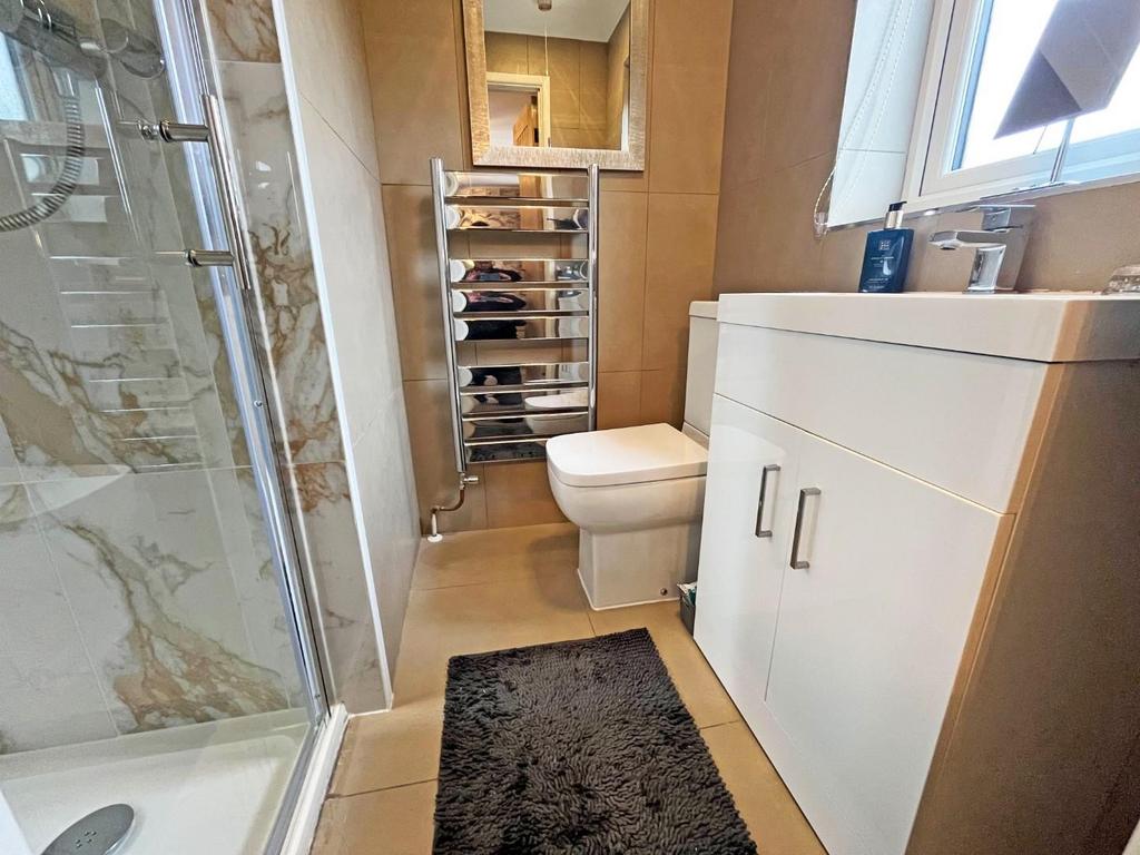 En Suite.jpg