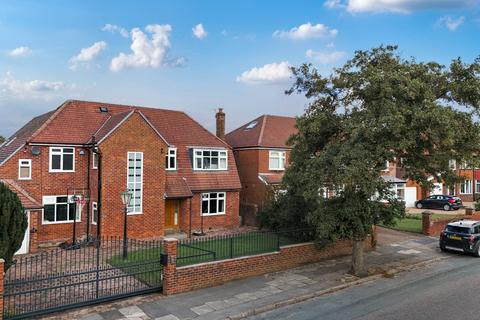 undefined, Mainway, Alkrington, Middleton, Manchester, M24