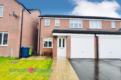 3 bedroom semi-detached house for sale, Whitethroat Close, Houghton-le-spring, Tyne & Wear, DH5