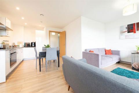1 bedroom flat for sale, Sussex Way, London N7