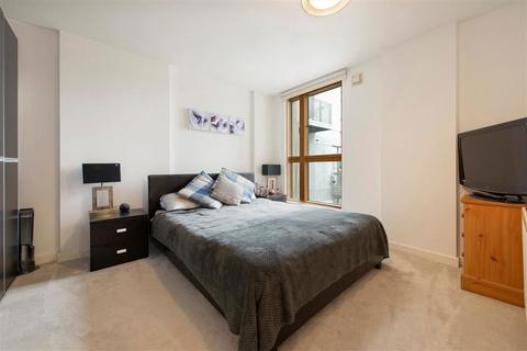 1 bedroom flat for sale, Sussex Way, London N7