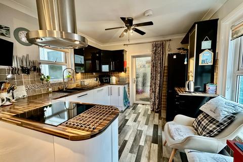 4 bedroom end of terrace house for sale, Exmouth EX8