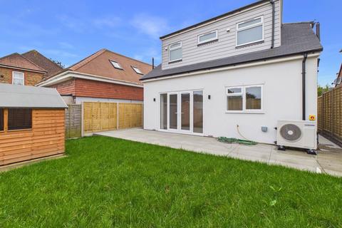 3 bedroom detached house for sale, Ladydell Road, Worthing, BN11 2JT