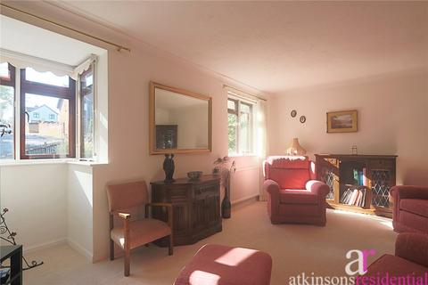 3 bedroom detached house for sale, Stratfield Park Close, London, N21