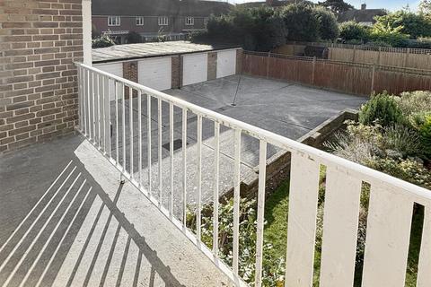 undefined, Grand Avenue, Worthing BN11