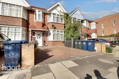 80 Park View, London, W3 0PT