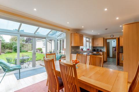 49 Keystone Quadrant, Milngavie, Glasgow, G62 6LP
