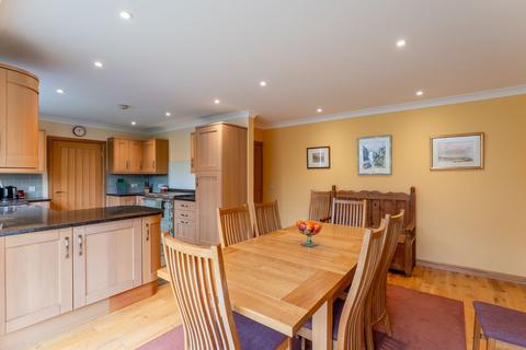 49 Keystone Quadrant, Milngavie, Glasgow, G62 6LP