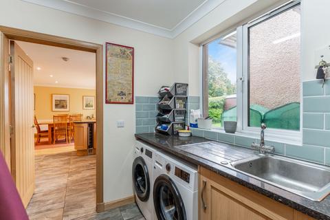 49 Keystone Quadrant, Milngavie, Glasgow, G62 6LP