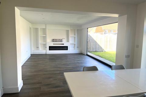 undefined, Hazel Close, Paddock Wood