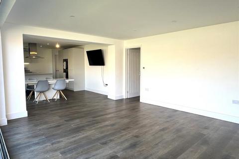 undefined, Hazel Close, Paddock Wood