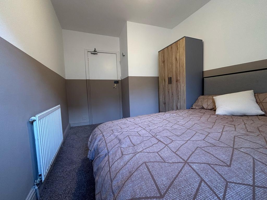 Bedroom - 26 Victoria.jpeg