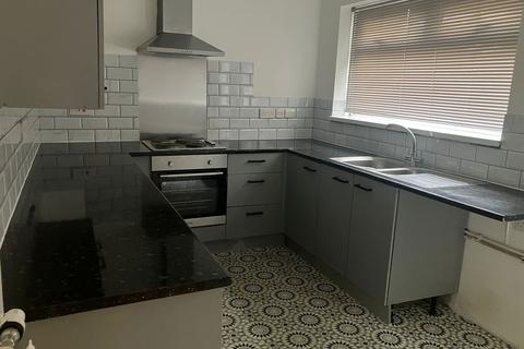 3 bedroom terraced house to rent, Scarborough Street, Stockton-on-tees TS17