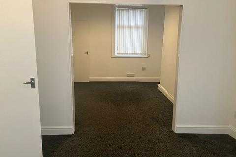 3 bedroom terraced house to rent, Scarborough Street, Stockton-on-tees TS17