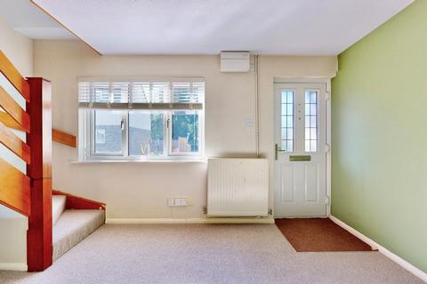 1 Jade Close, London, E16 3TY