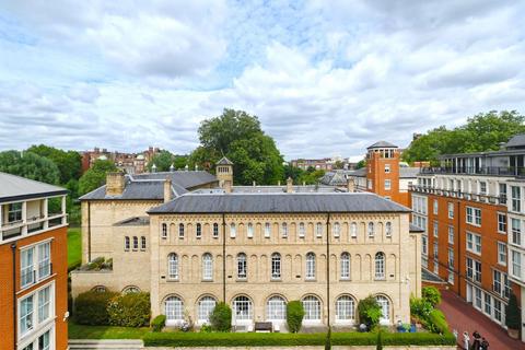 1 bedroom apartment to rent, Francis House, Coleridge Gardens