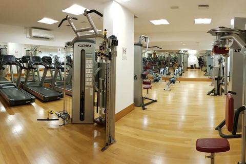 1 bedroom apartment to rent, Francis House, Coleridge Gardens
