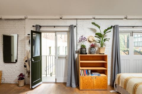 1 bedroom apartment for sale, Gattis Wharf III, London N1