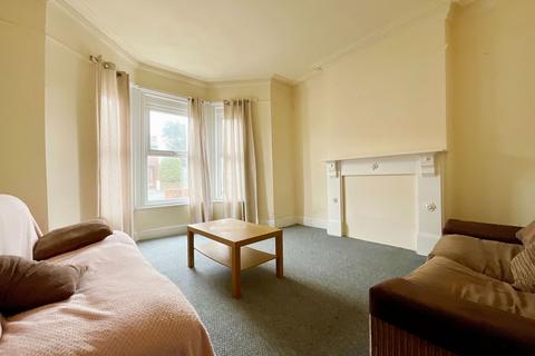 3 bedroom semi-detached house for sale, Eastbourne Road, Southport PR8