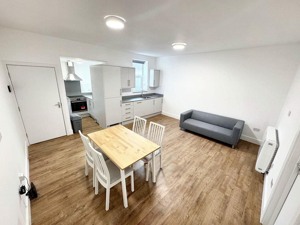 Kitchen/lounge