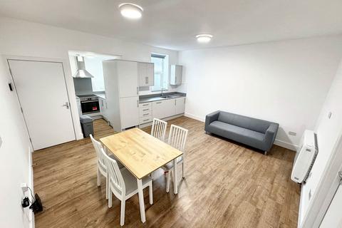 undefined, The Broadway, Southall, UB1