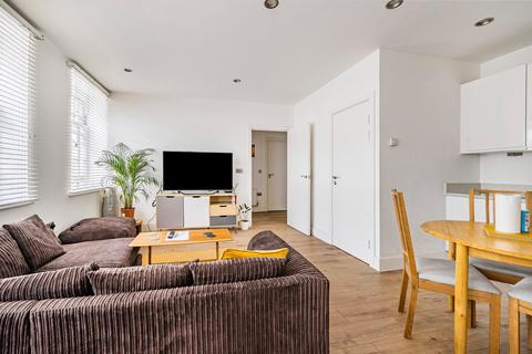 undefined, London Road, Enfield, EN2