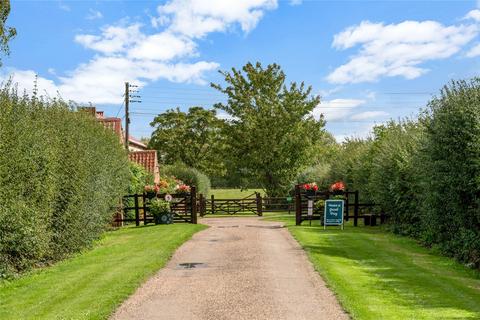 3 bedroom equestrian property for sale, Church Laneham, Retford, Nottinghamshire