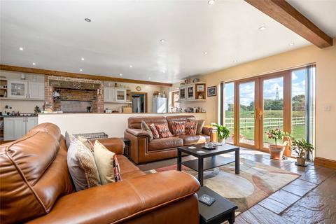 3 bedroom equestrian property for sale, Church Laneham, Retford, Nottinghamshire