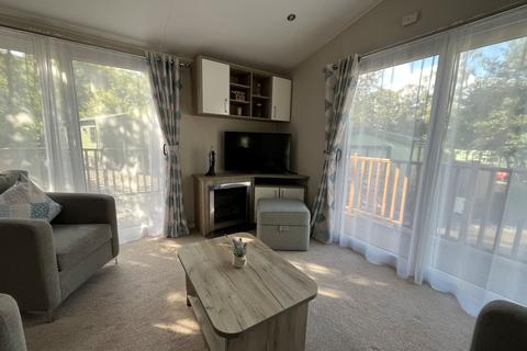 undefined, Willerby Canterbury Caravan (pre-owned 2018) Hill of Oaks Caravan and Lodge Park, Windermere LA23