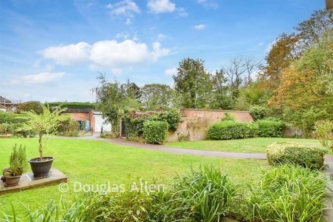 undefined, Montalt House, Woodford Green IG8