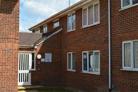 undefined, Conway Gardens, Grays, RM17