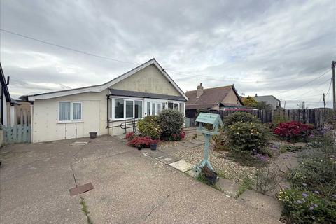 3 bedroom bungalow for sale, Gap Road, Hunmanby Gap