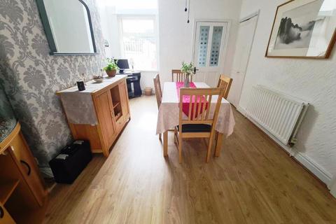 undefined, Fraternitas Terrace, Droylsden